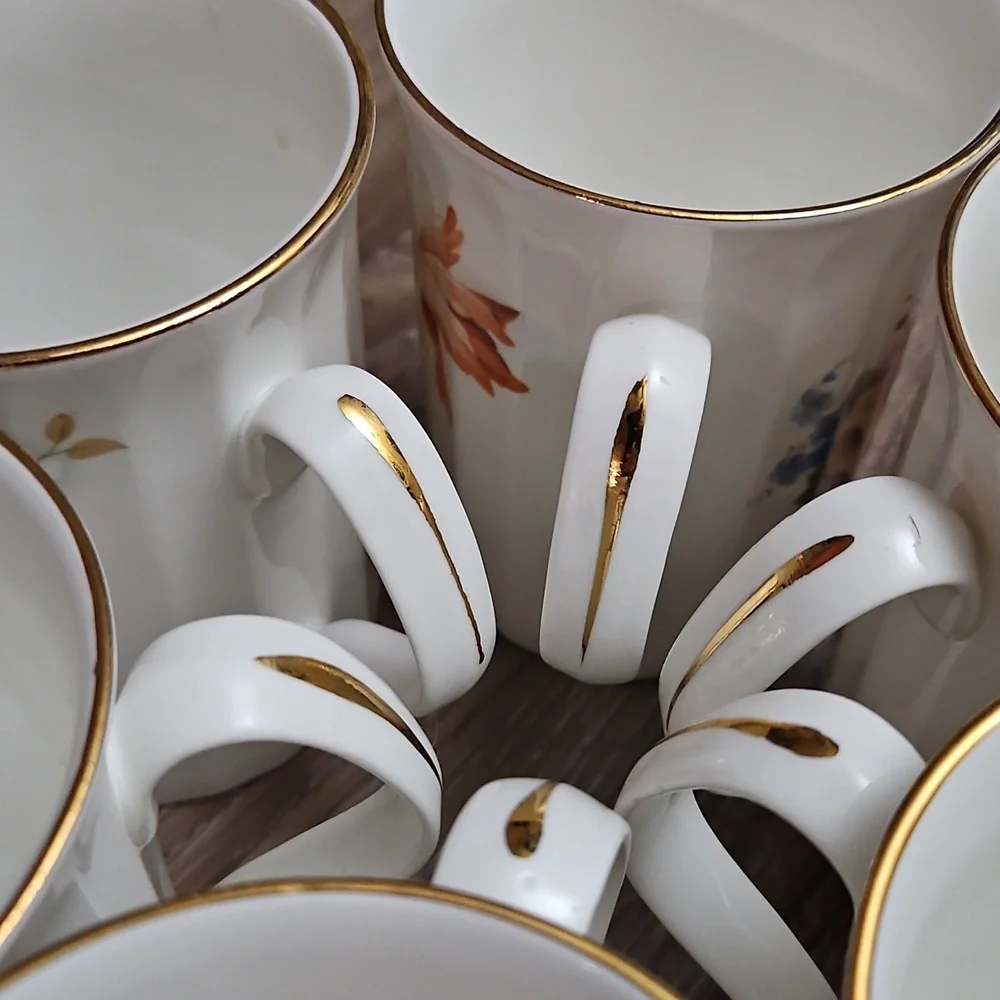 Vintage Staffordshire Queensway Fine Bone China Ribbed Gold Trim Floral Cup Mugs